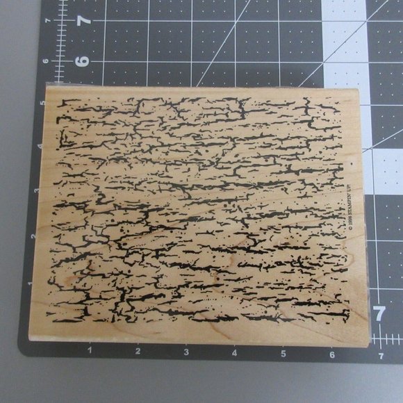 1998 Stampin' Up Antique Cracking Wood Mounted Rubber Stamp 6" x 5" Background - Picture 1 of 4